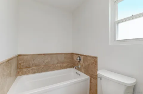 $1,395,000 | 7573 Delgado Place, Carlsbad, CA 92009