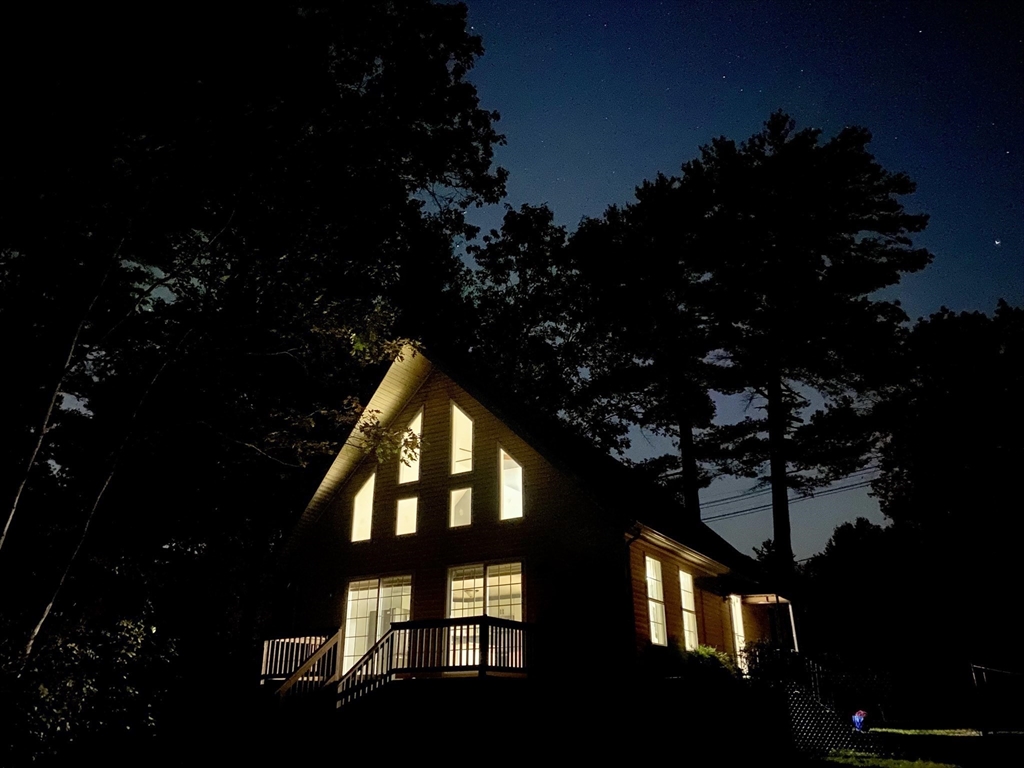 267 Carlisle Road Bedford, MA 01730 - Photo 27 of 32