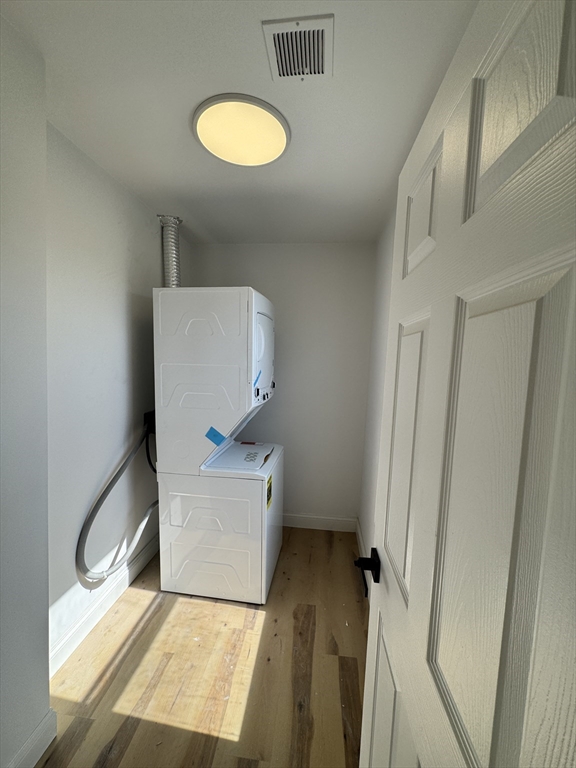 605 Millbury Street Worcester, MA 01607 - Photo 14 of 33