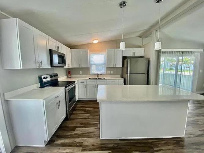 341 Lamplighter Drive Melbourne, FL 32934 - Photo 6 of 21