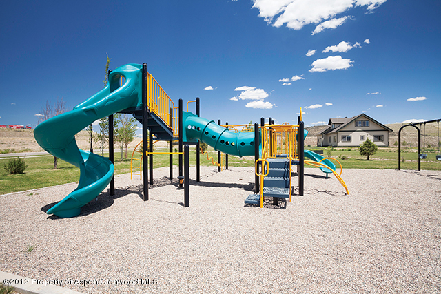 985 Dry Creek Road Hayden, CO 81639 - Photo 14 of 27 Dry_Creek_Summer_Ext-9