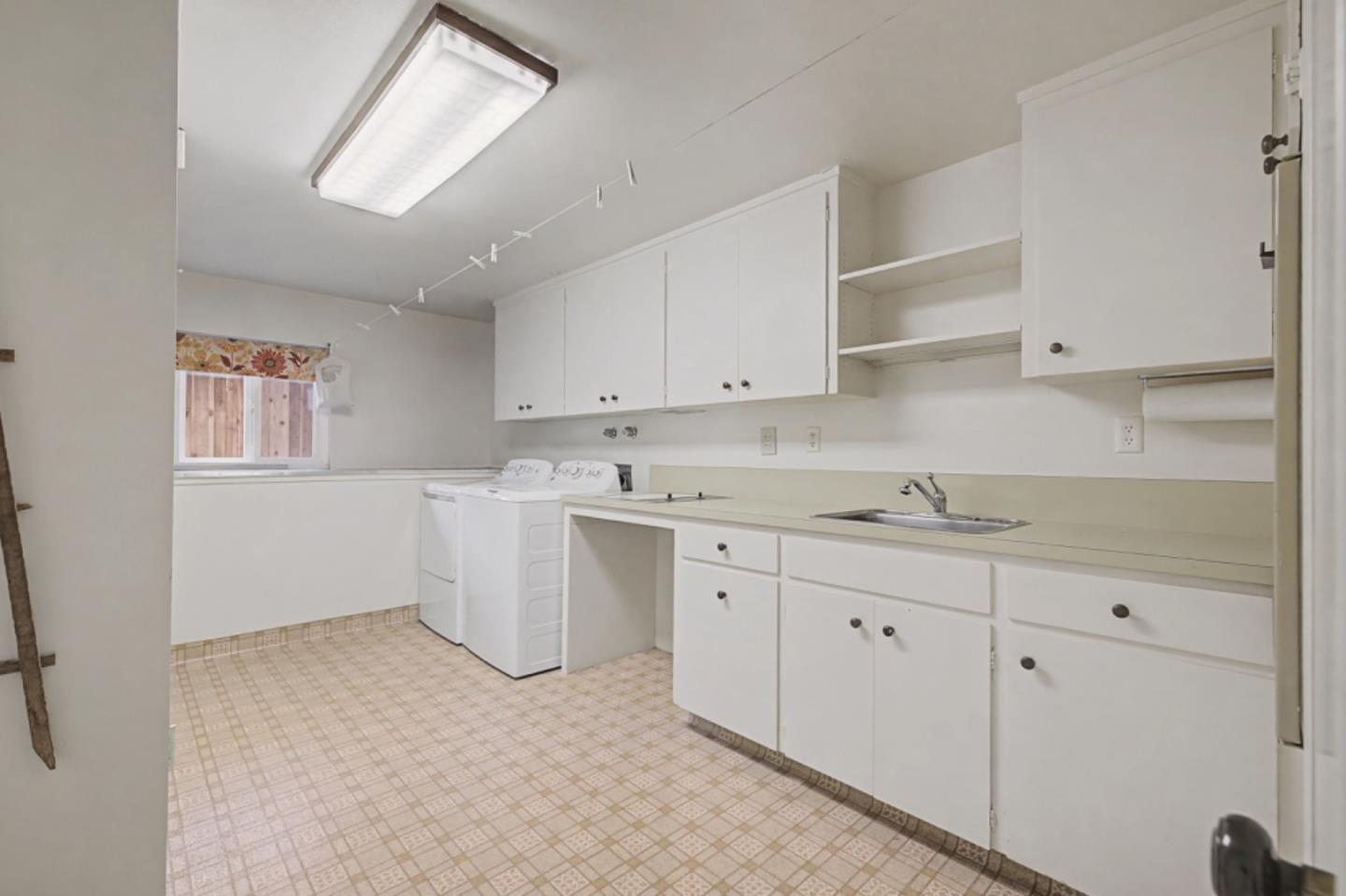 3076 Strawberry Hill Road Pebble Beach, CA 93953 - Photo 25 of 36