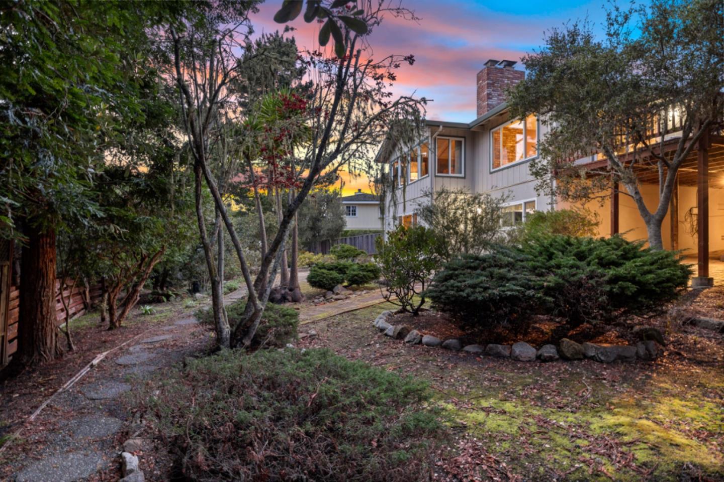 3076 Strawberry Hill Road Pebble Beach, CA 93953 - Photo 31 of 36