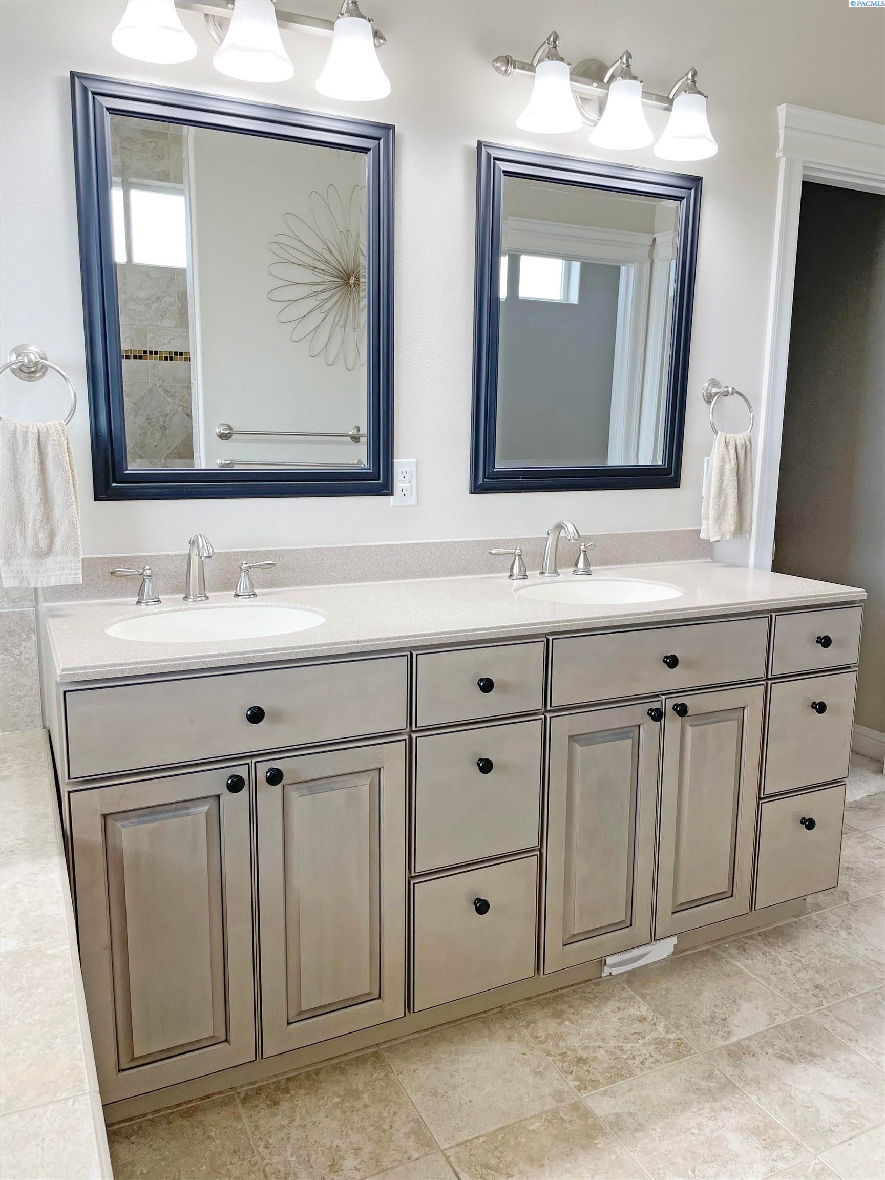 97603 East Ridgeview Drive Kennewick, WA 99338 - Photo 10 of 30 Gallery Image 10