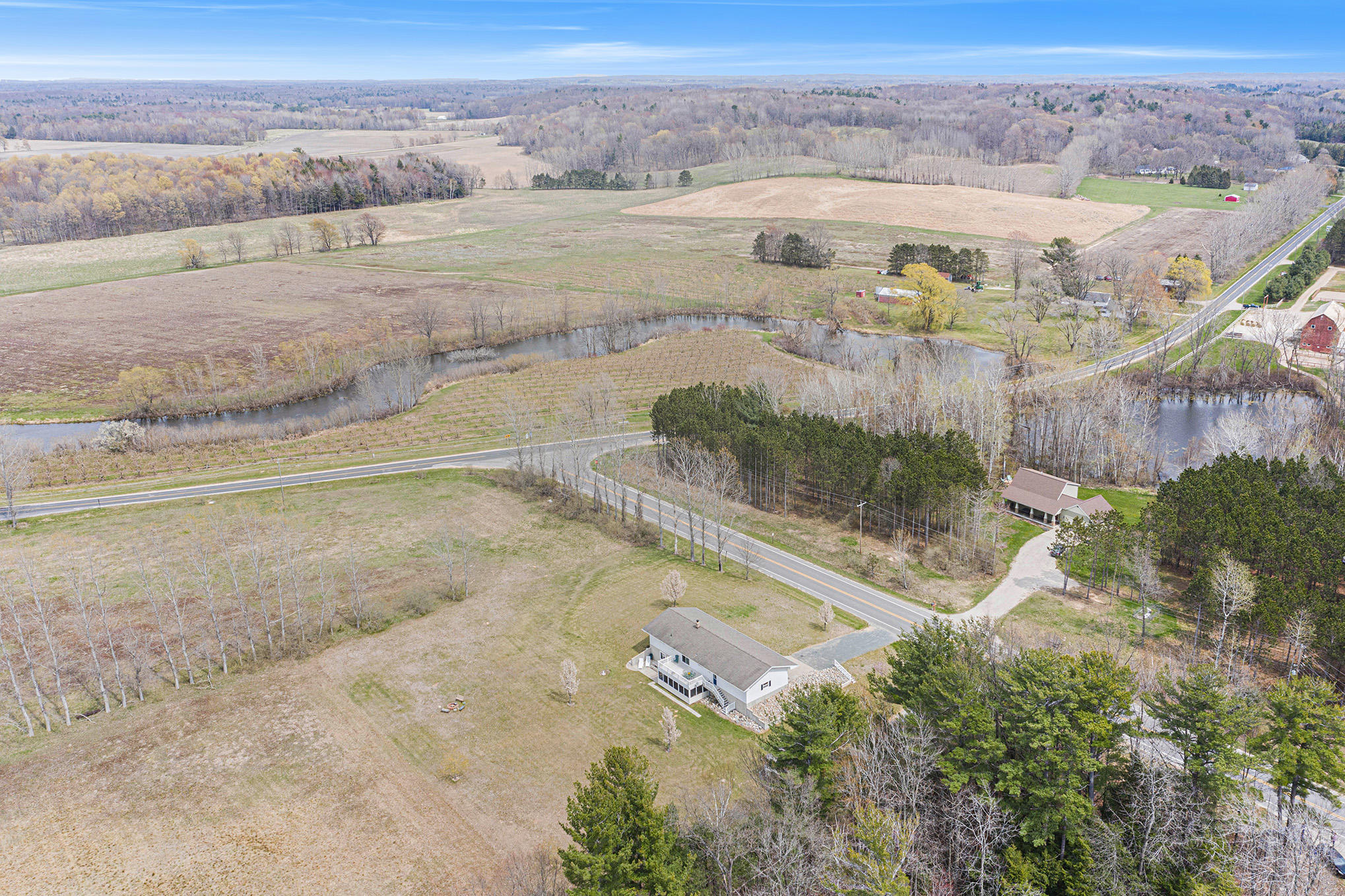 3007 North Ridge Road Mears, MI 49436 - Photo 43 of 46 DJI_0949