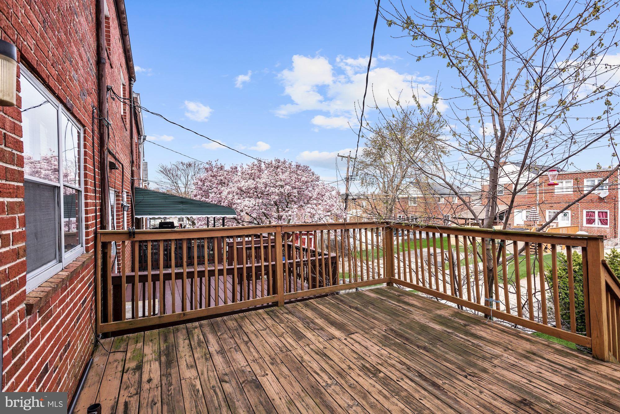 1118 Halstead Road Baltimore, MD 21234 - Photo 16 of 19 Deck