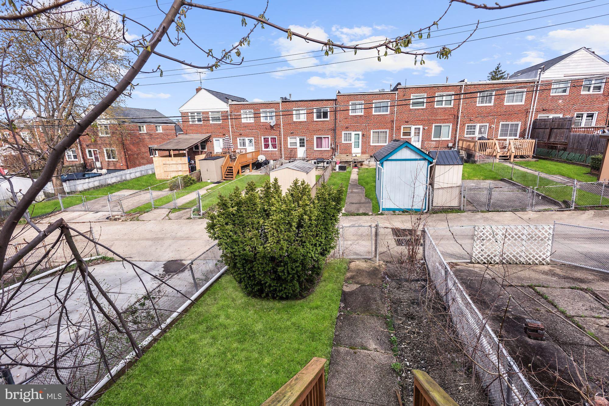 1118 Halstead Road Baltimore, MD 21234 - Photo 17 of 19 Fenced Yard