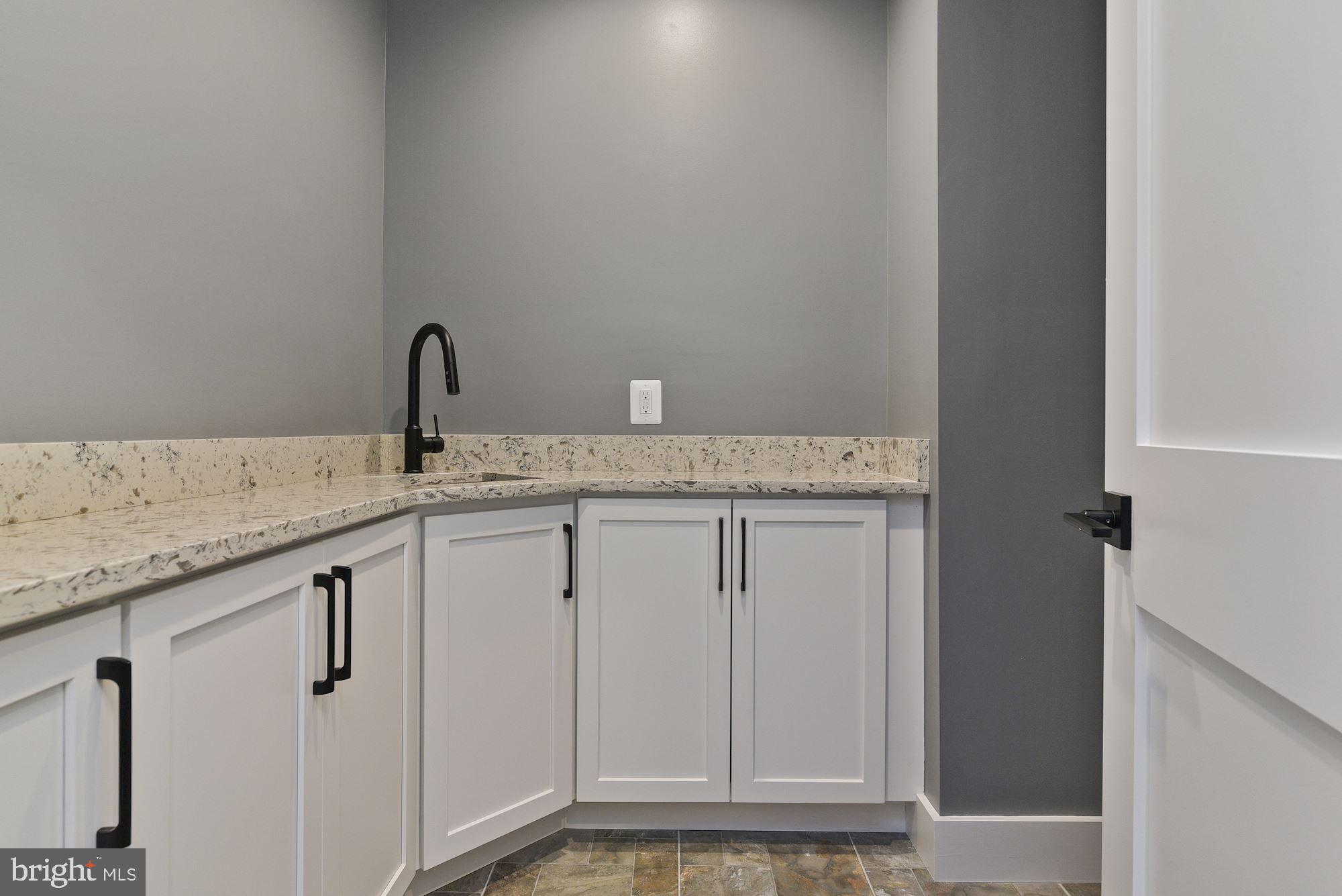6219 Rockhurst Road Bethesda, MD 20817 - Photo 21 of 50 Gallery Image 21