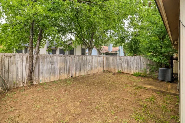 $1,600 | 9206 Kempler Drive, Unit A, Austin, TX 78748