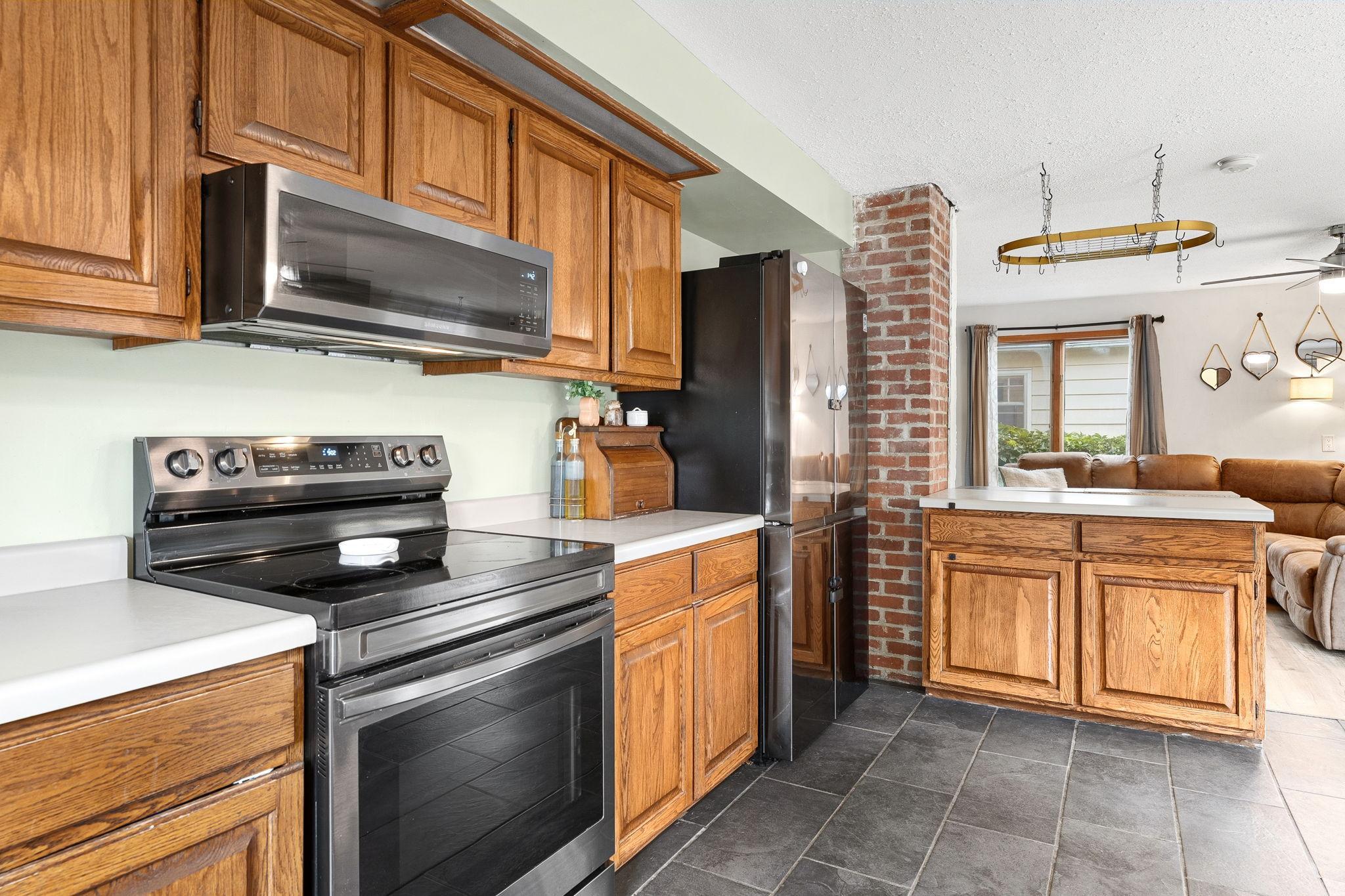 905 4th Avenue Southwest Austin, MN 55912 - Photo 21 of 30