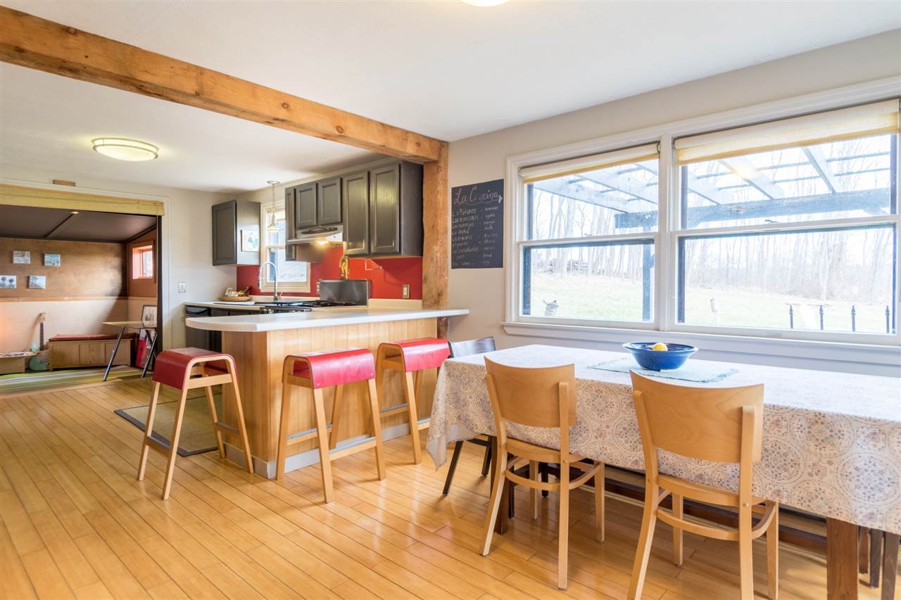 74 Union Road Stratham, NH 03885 - Photo 15 of 40