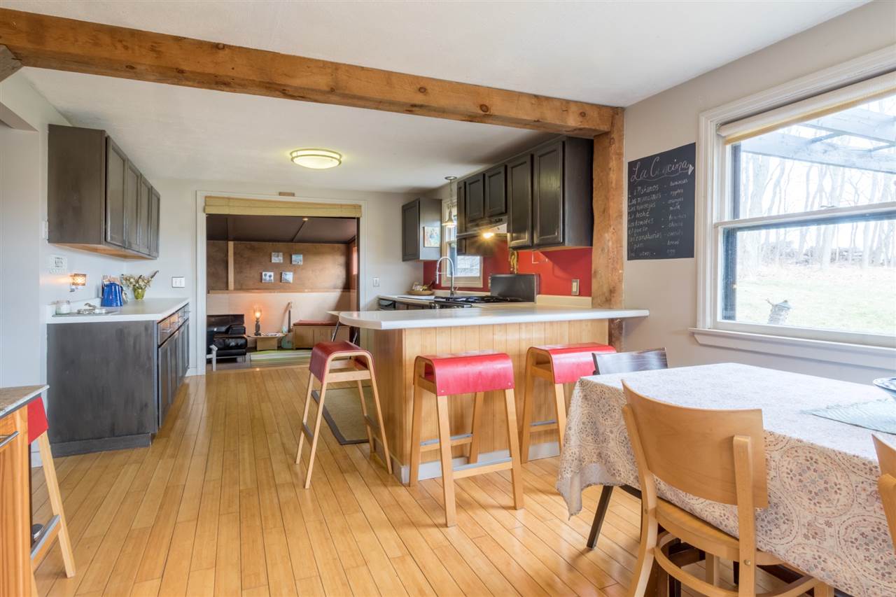 74 Union Road Stratham, NH 03885 - Photo 16 of 40