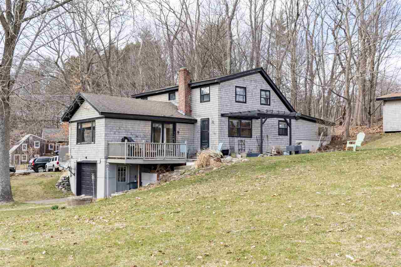 74 Union Road Stratham, NH 03885 - Photo 3 of 40