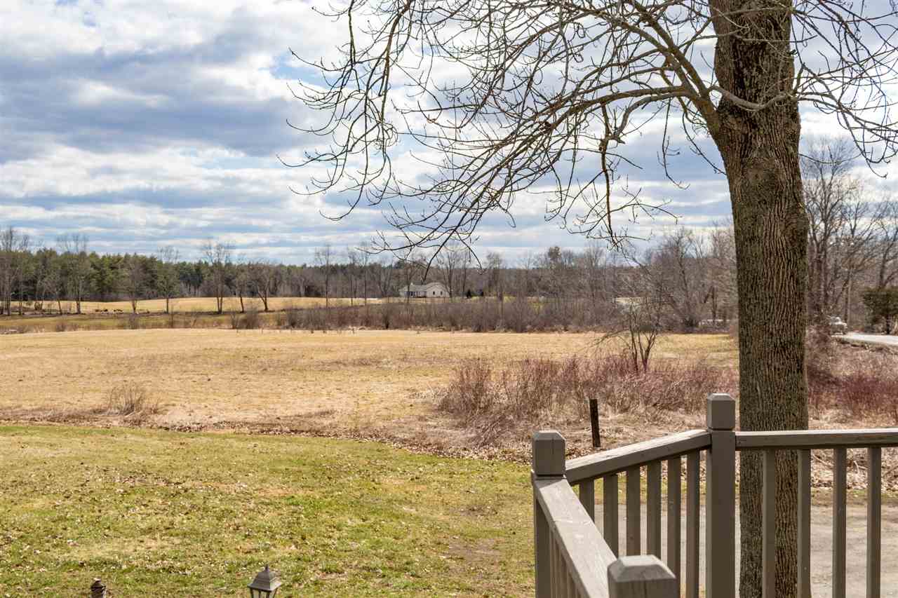 74 Union Road Stratham, NH 03885 - Photo 5 of 40