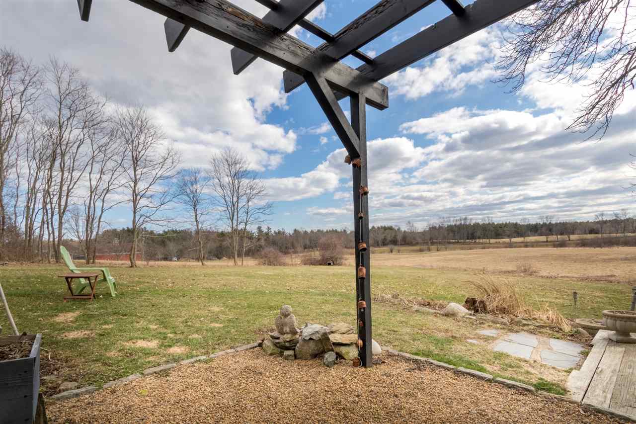 74 Union Road Stratham, NH 03885 - Photo 6 of 40