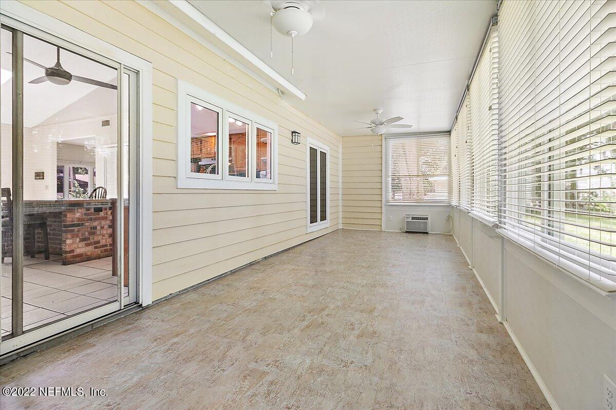 5261 Ridgecrest Avenue Jacksonville, FL 32207 - Photo 26 of 30 Sun Room
