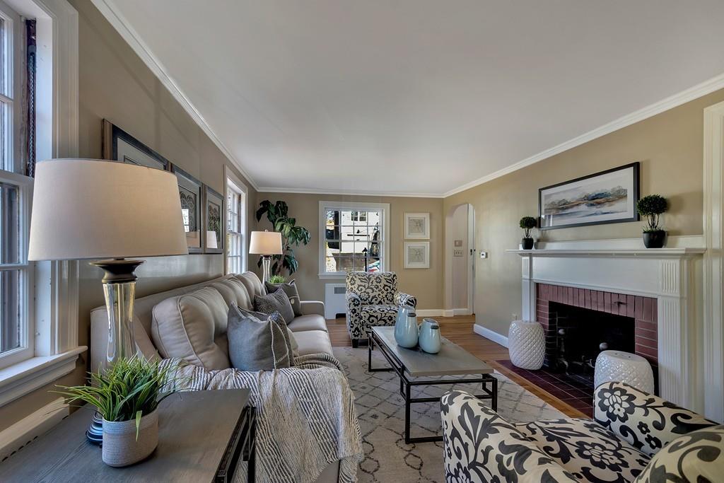 31 Crehore Road Boston, MA 02467 - Photo 5 of 28