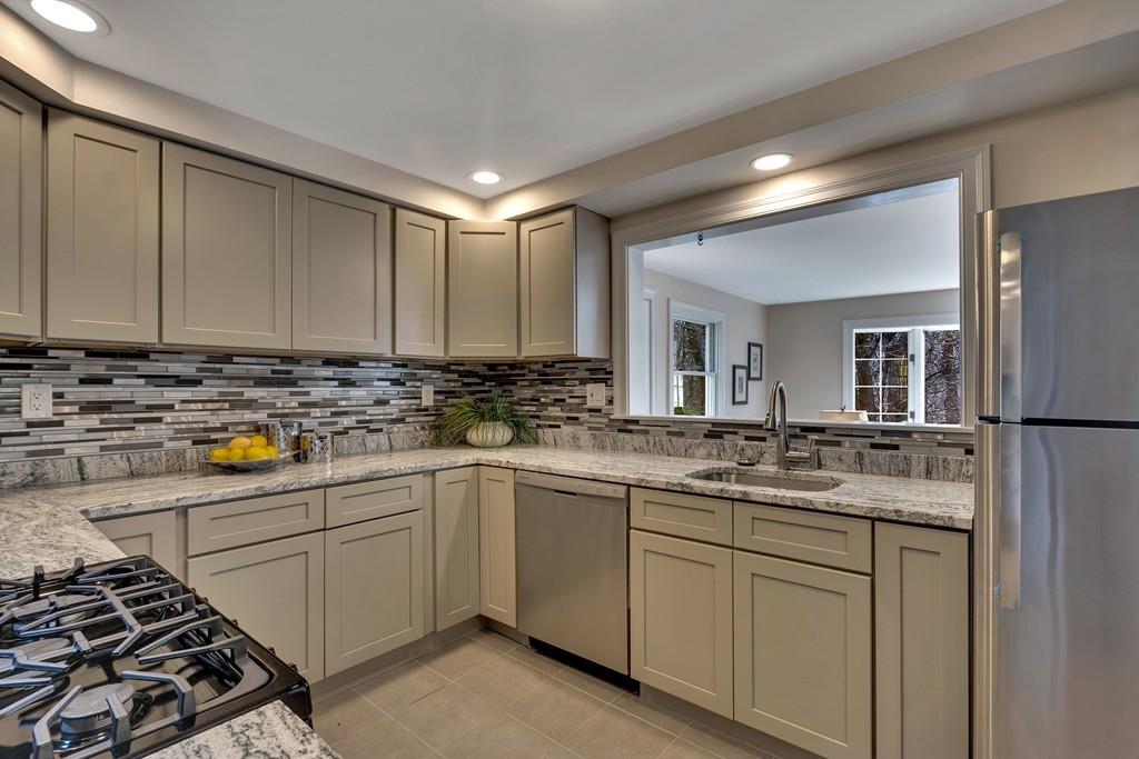 31 Crehore Road Boston, MA 02467 - Photo 8 of 28