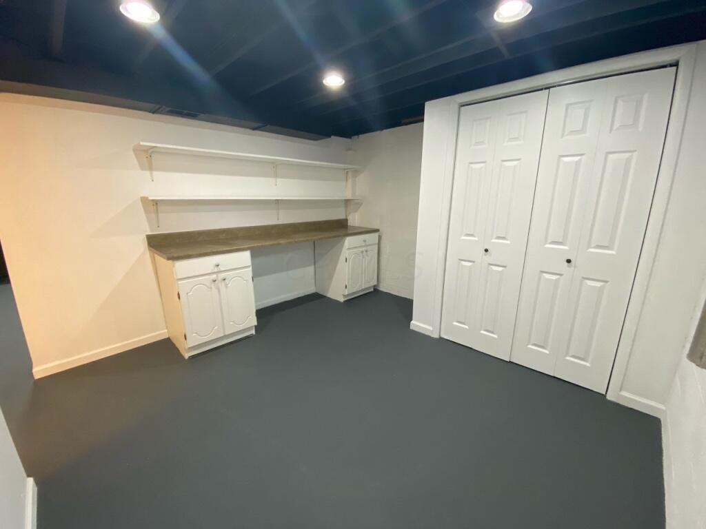 459 Edgemont Road Newark, OH 43055 - Photo 14 of 20 Laundry