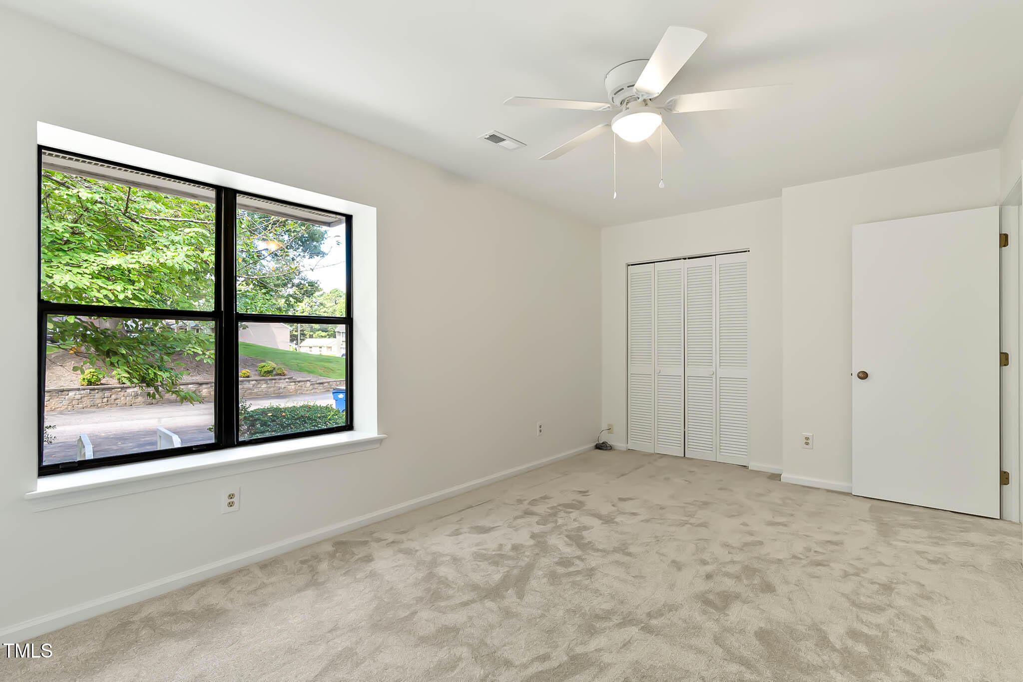 5444 Pine Top Circle Raleigh, NC 27612 - Photo 32 of 45