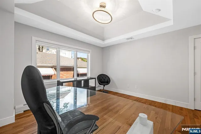 $1,349,000 | 275 14th Street, Unit B, Palisades Park, NJ 07650