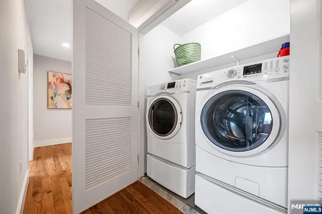 $1,349,000 | 275 14th Street, Unit B, Palisades Park, NJ 07650