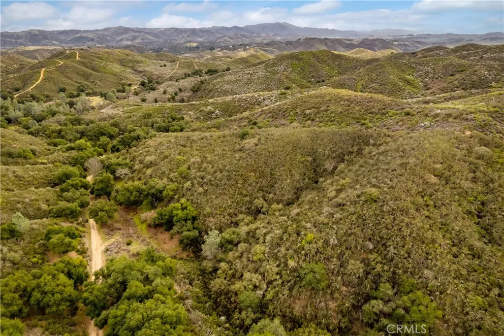 0 Parkhill Road Santa Margarita, CA 93453 - Photo 9 of 17 a view of city and mountain