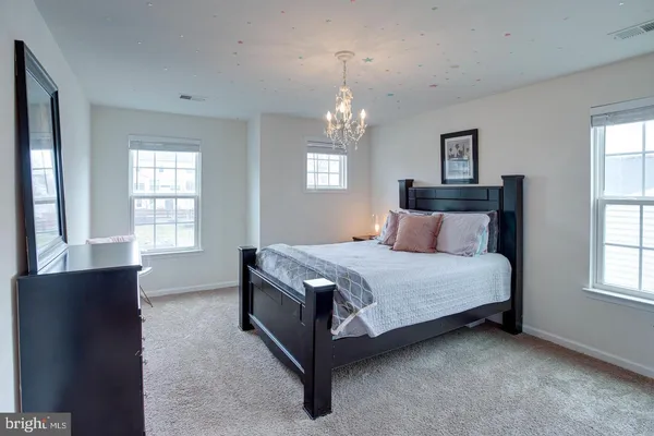 $4,730 | 25833 Racing Sun Drive, Aldie, VA 20105