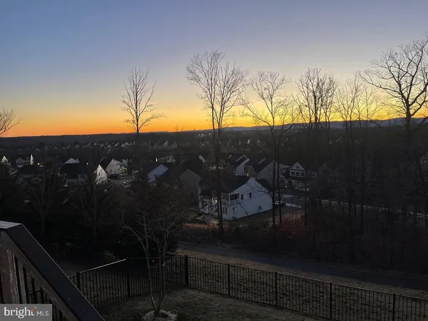 $4,730 | 25833 Racing Sun Drive, Aldie, VA 20105