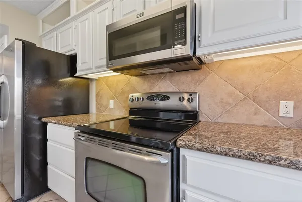 $213,000 | 14655 Champion Forest Drive, Unit 502, Houston, TX 77069