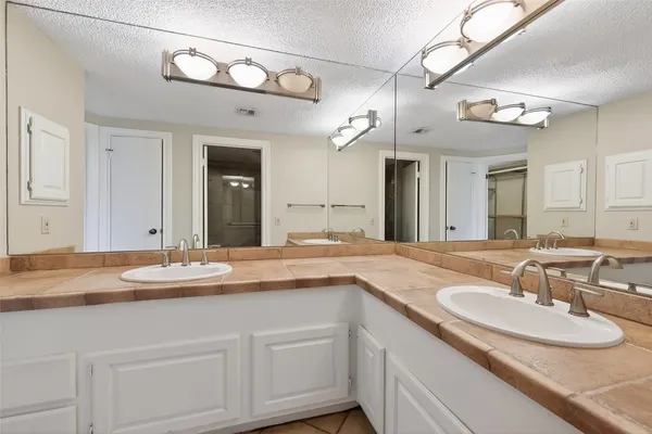 $213,000 | 14655 Champion Forest Drive, Unit 502, Houston, TX 77069