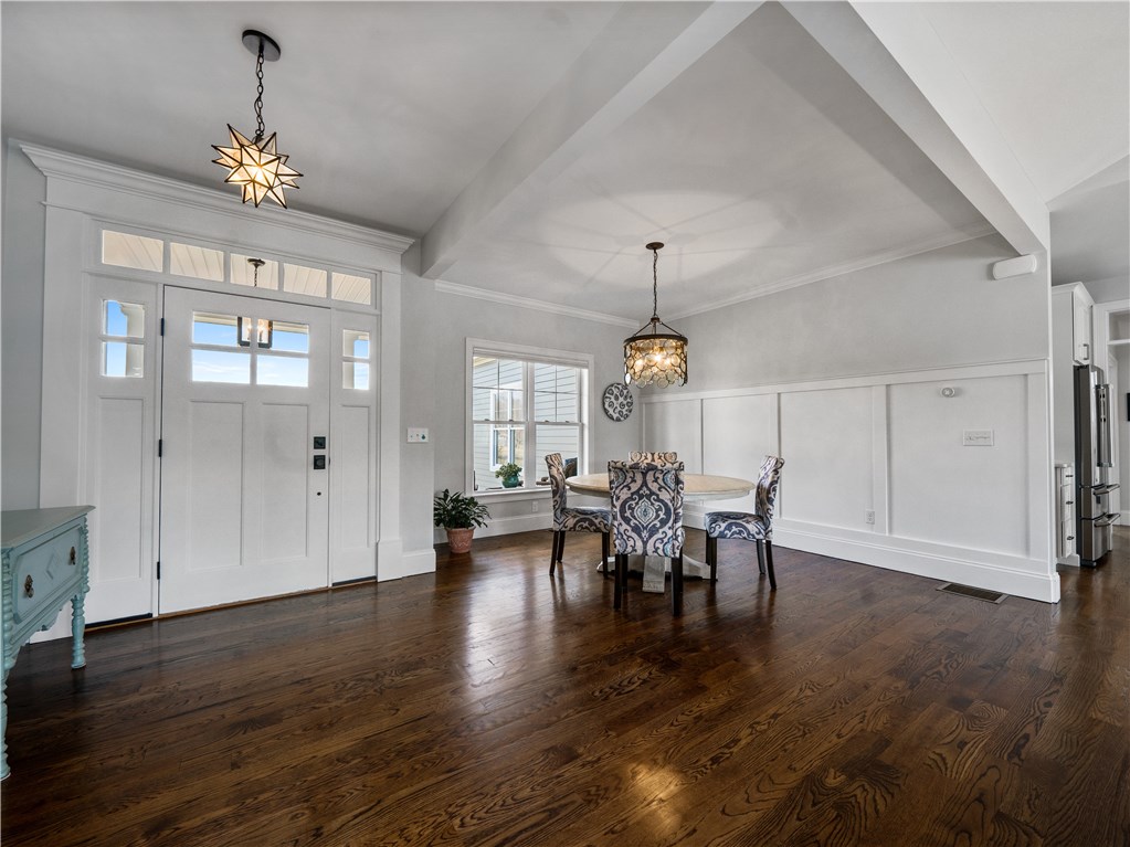 135 Palmer River Road Swansea, MA 02777 - Photo 5 of 28 Gallery Image 5