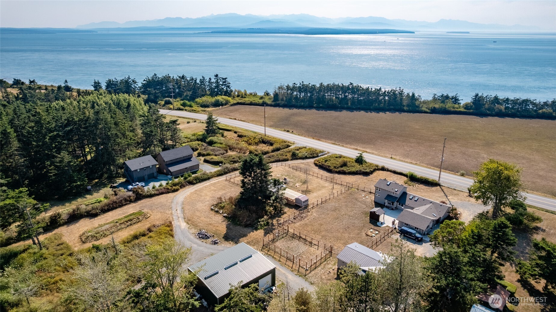815 Engle Road Coupeville, WA 98239 - Photo 3 of 40 Gallery Image 3