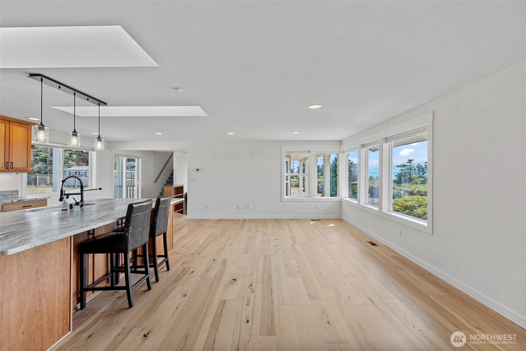815 Engle Road Coupeville, WA 98239 - Photo 10 of 40 Gallery Image 10
