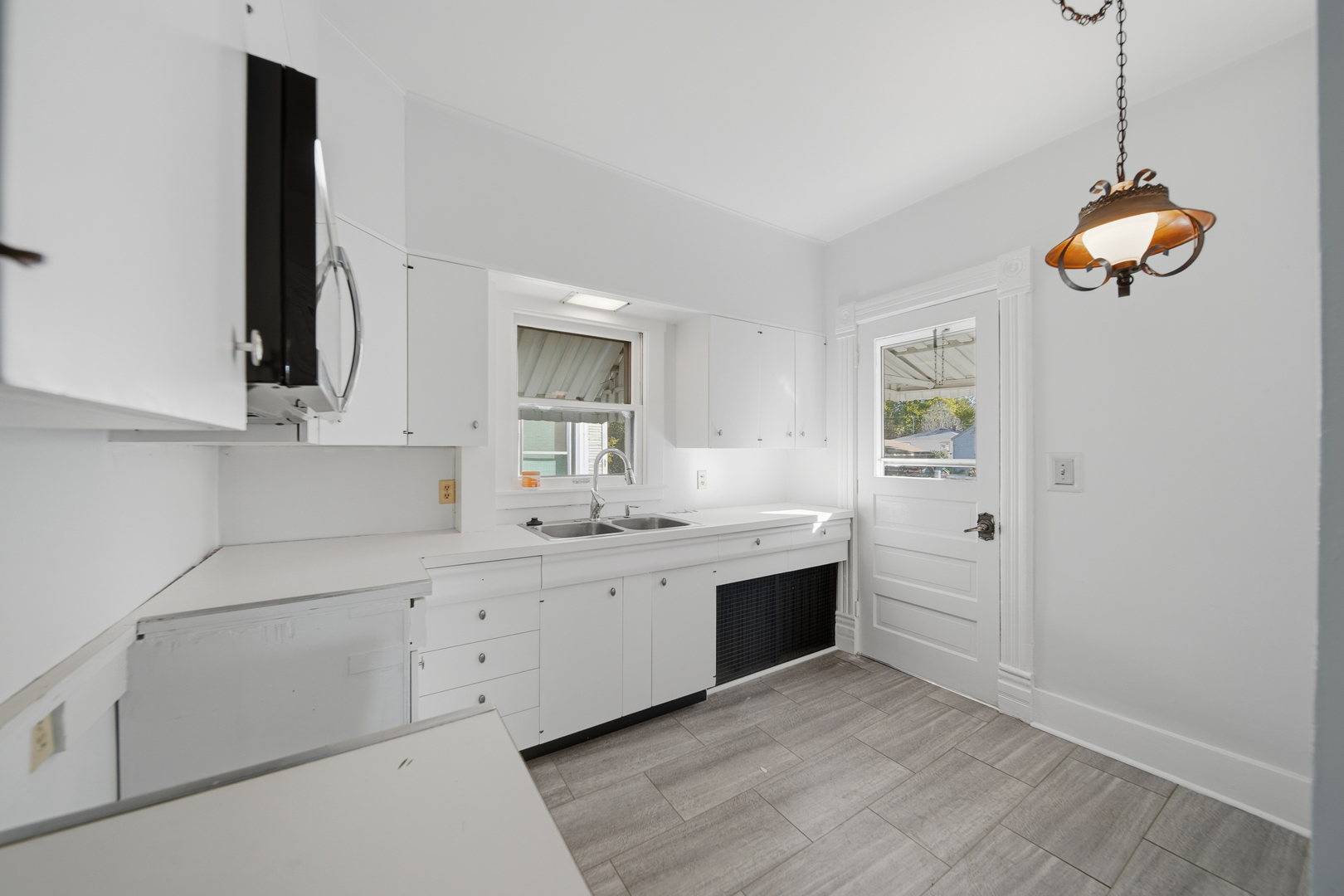 1102 West 3rd Street Dixon, IL 61021 - Photo 21 of 32