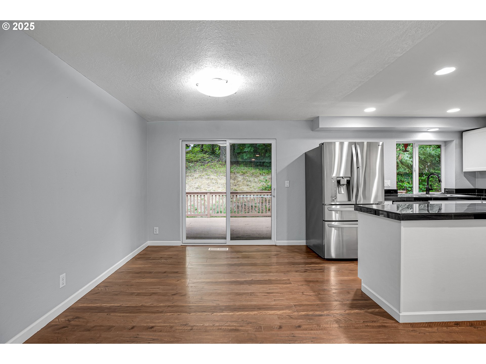 22486 South Redland Road Estacada, OR 97023 - Photo 13 of 46 a view interior of kitchen and refrigerator