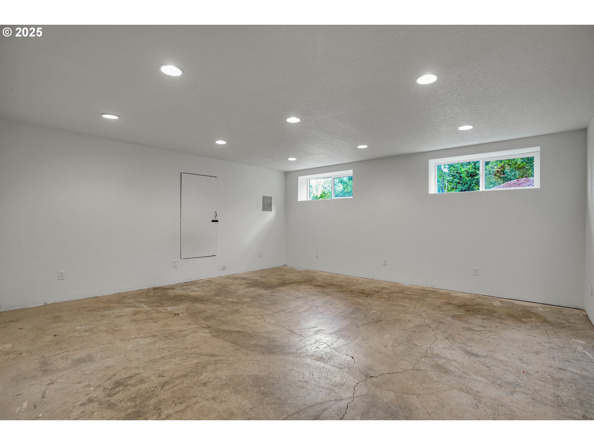 22486 South Redland Road Estacada, OR 97023 - Photo 42 of 46 a view of an empty room