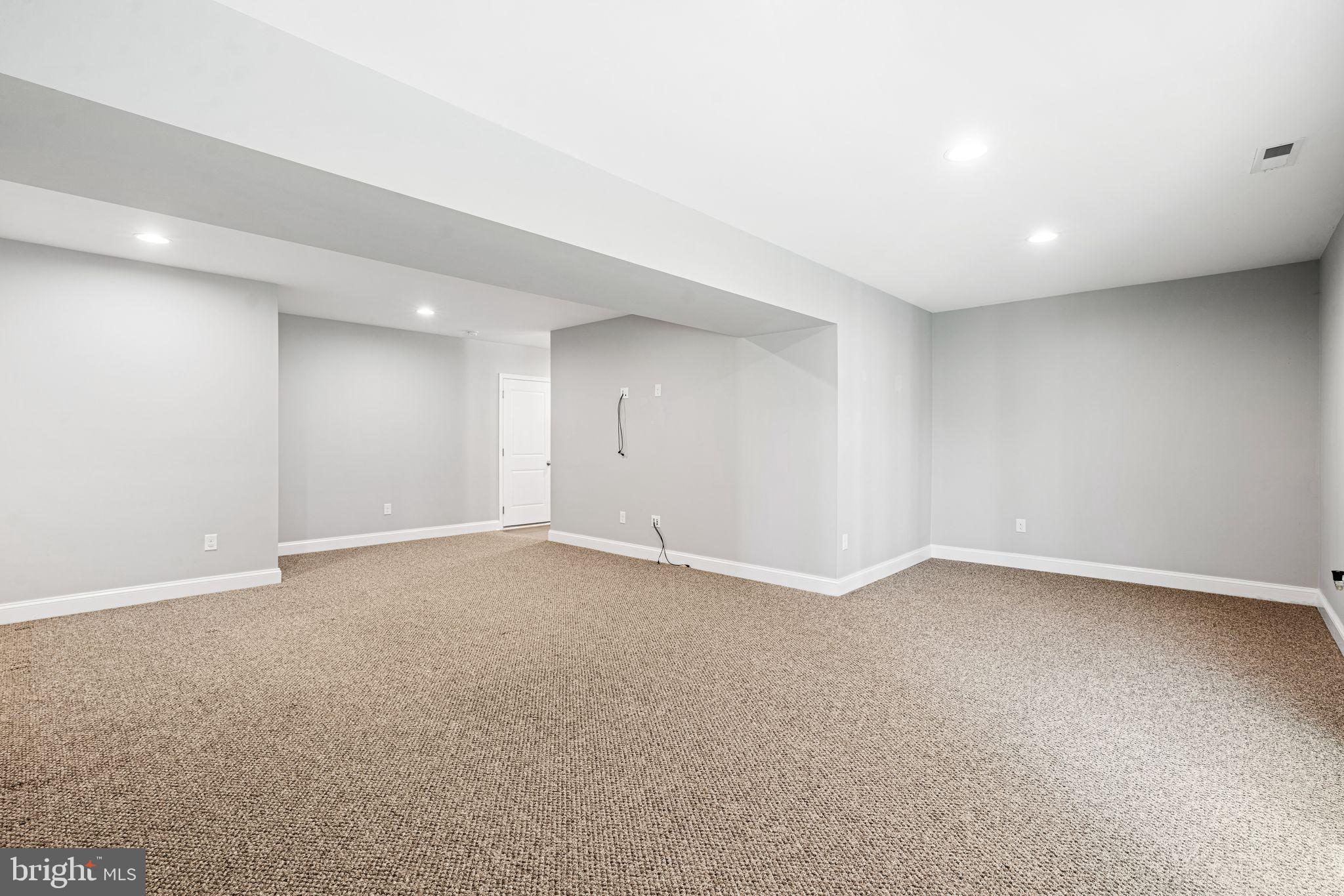89 Isabelle Court Marlton, NJ 08053 - Photo 3 of 37