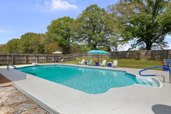 $599,900 | 119 Northaven Drive, Jackson, MS 39209