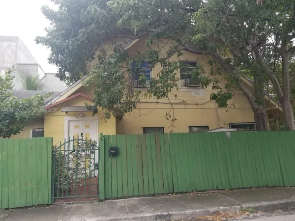 $690,000 | 1245 Northwest 7th Court, Miami, FL 33136