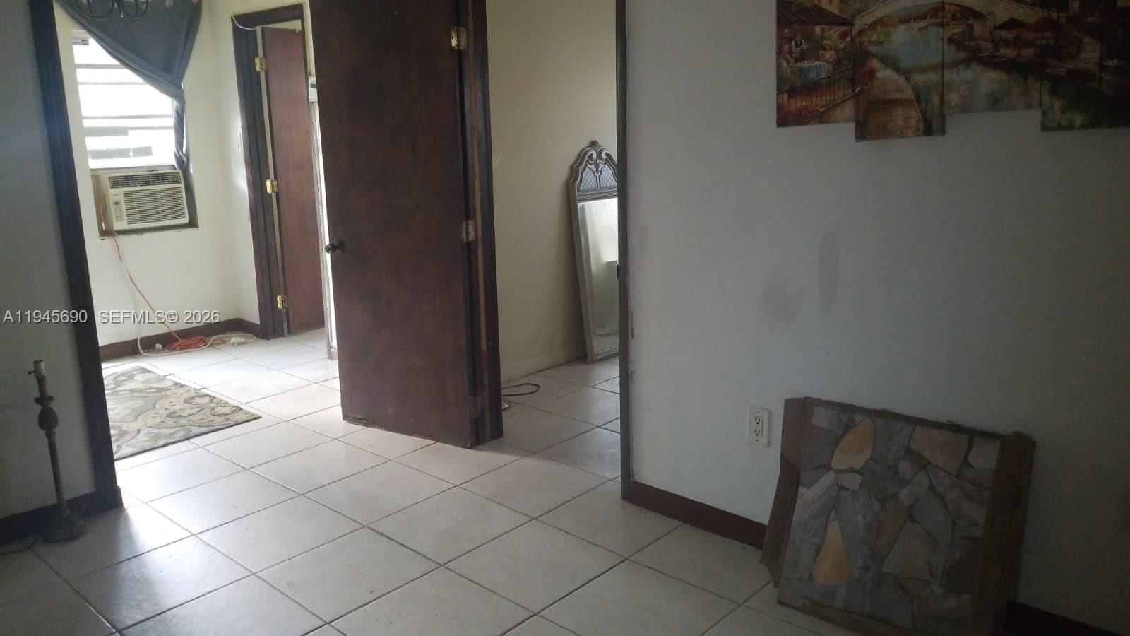 1245 Northwest 7th Court Miami, FL 33136 - Photo 5 of 6