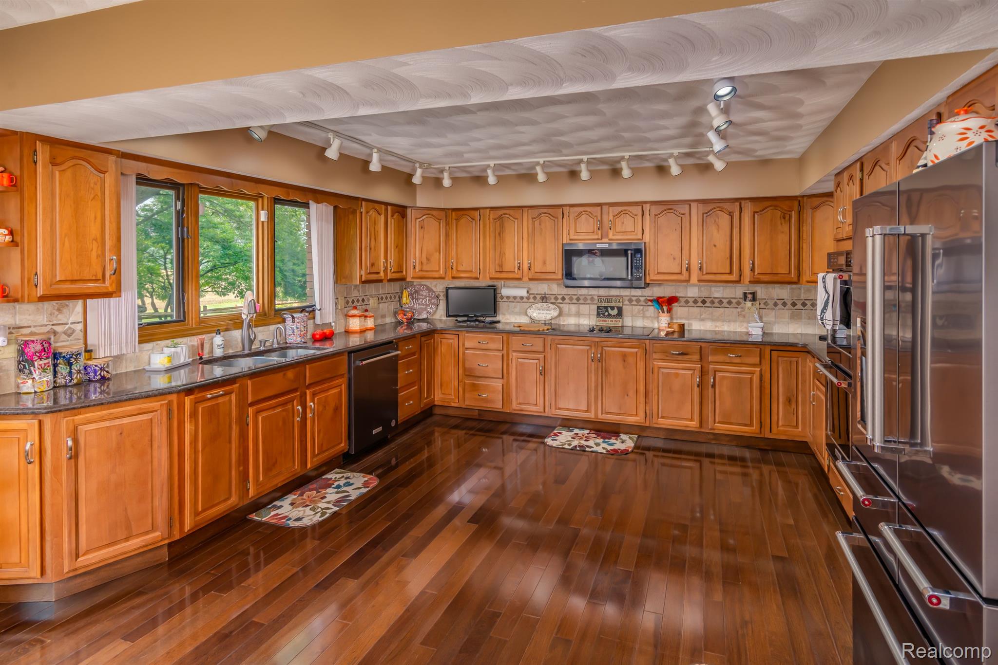 750 East Hurd Road Monroe, MI 48162 - Photo 9 of 38 Gallery Image 9