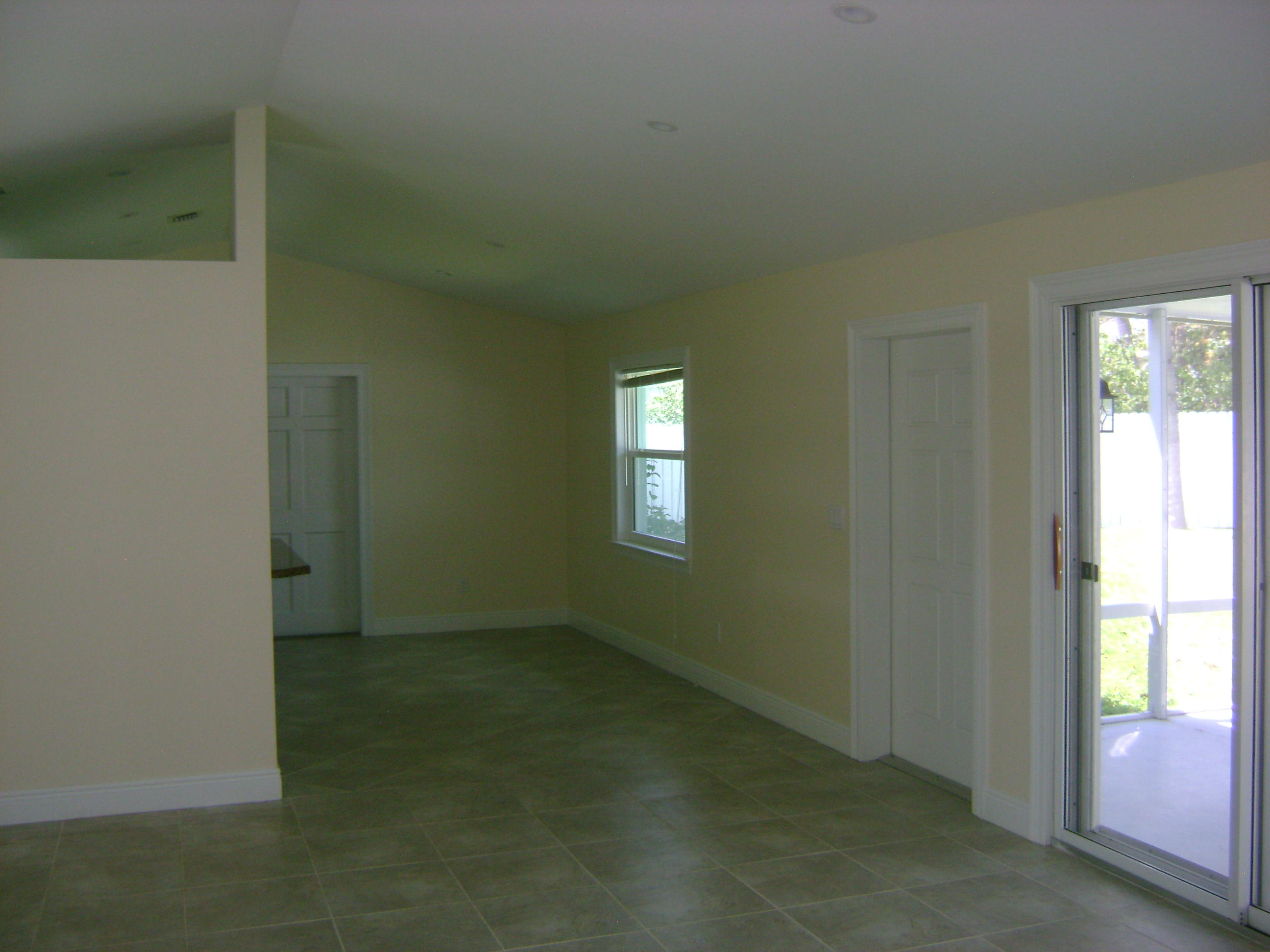 8981 Southeast Apollo Street Hobe Sound, FL 33455 - Photo 6 of 18 DSC08268