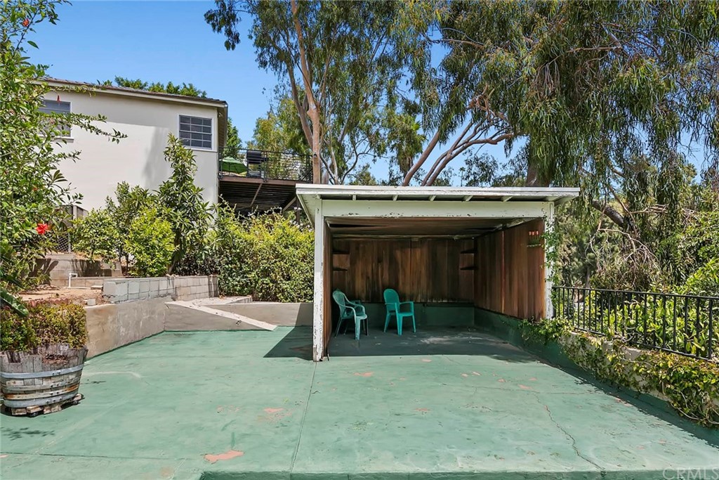 1620 Puebla Drive Glendale, CA 91207 - Photo 30 of 34 a view of a house with a small yard and plants