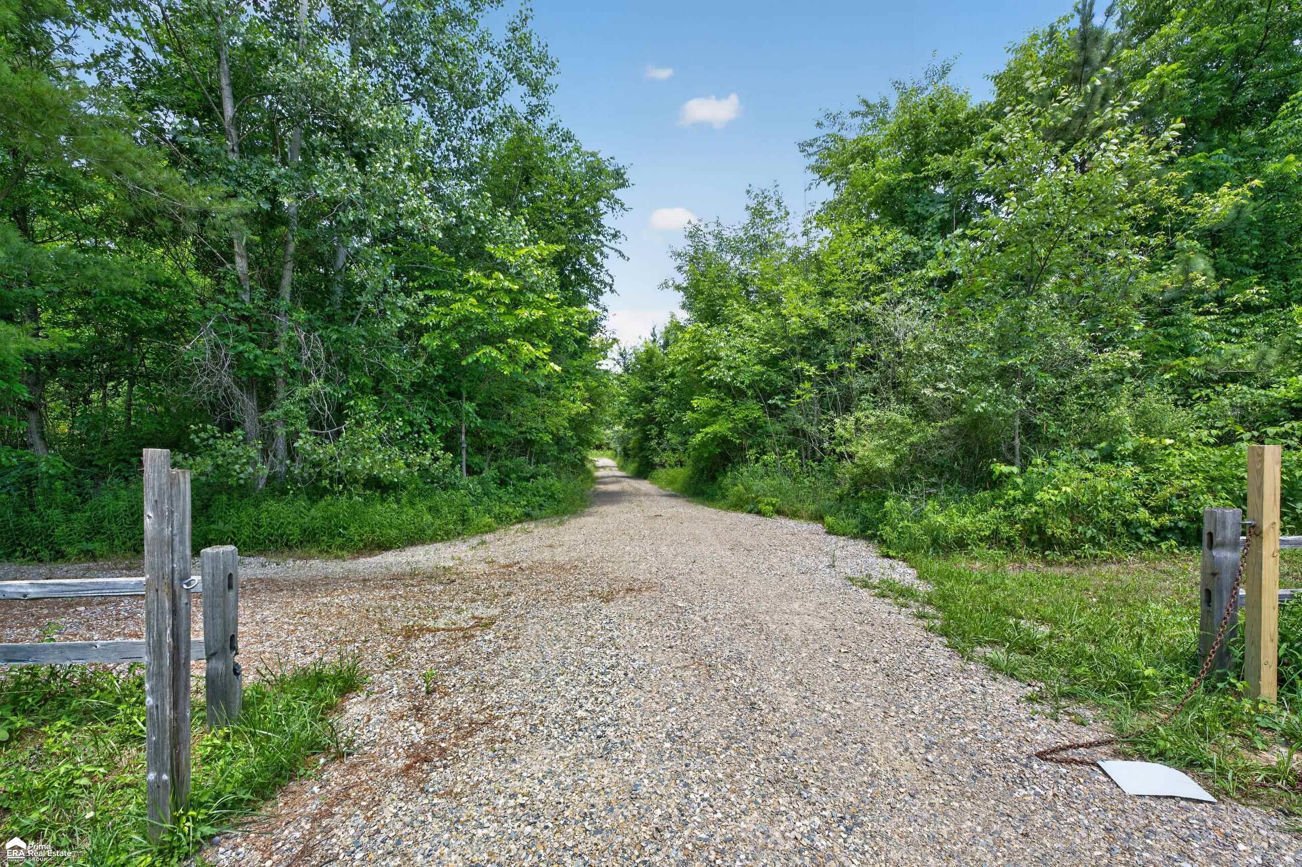 5498 Piersonville Road Columbiaville, MI 48421 - Photo 26 of 38