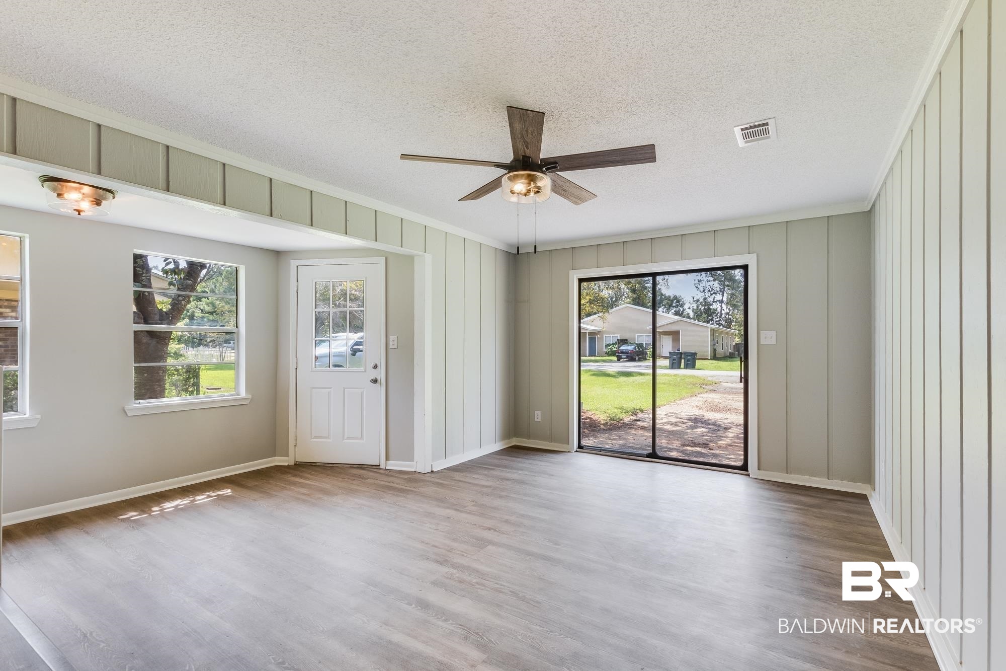 218 West Walnut Avenue Foley, AL 36535 - Photo 21 of 31