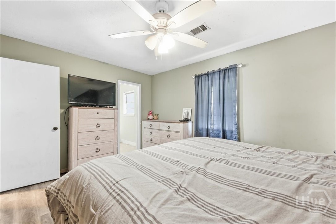 345 West Poplar Street Jesup, GA 31545 - Photo 21 of 31 Primary Bedroom