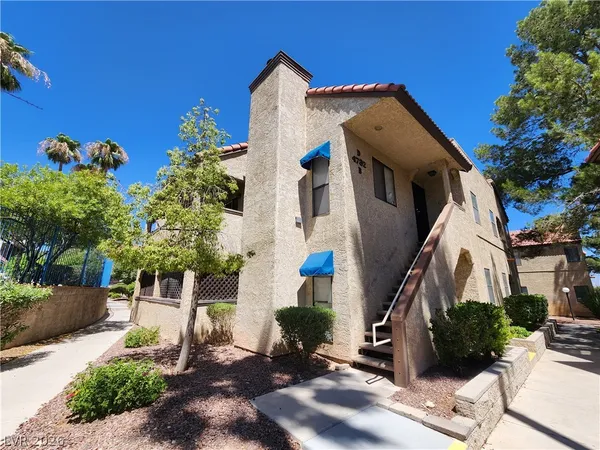 $1,400 | 4732 O'Bannon Drive, Unit D, Las Vegas, NV 89102