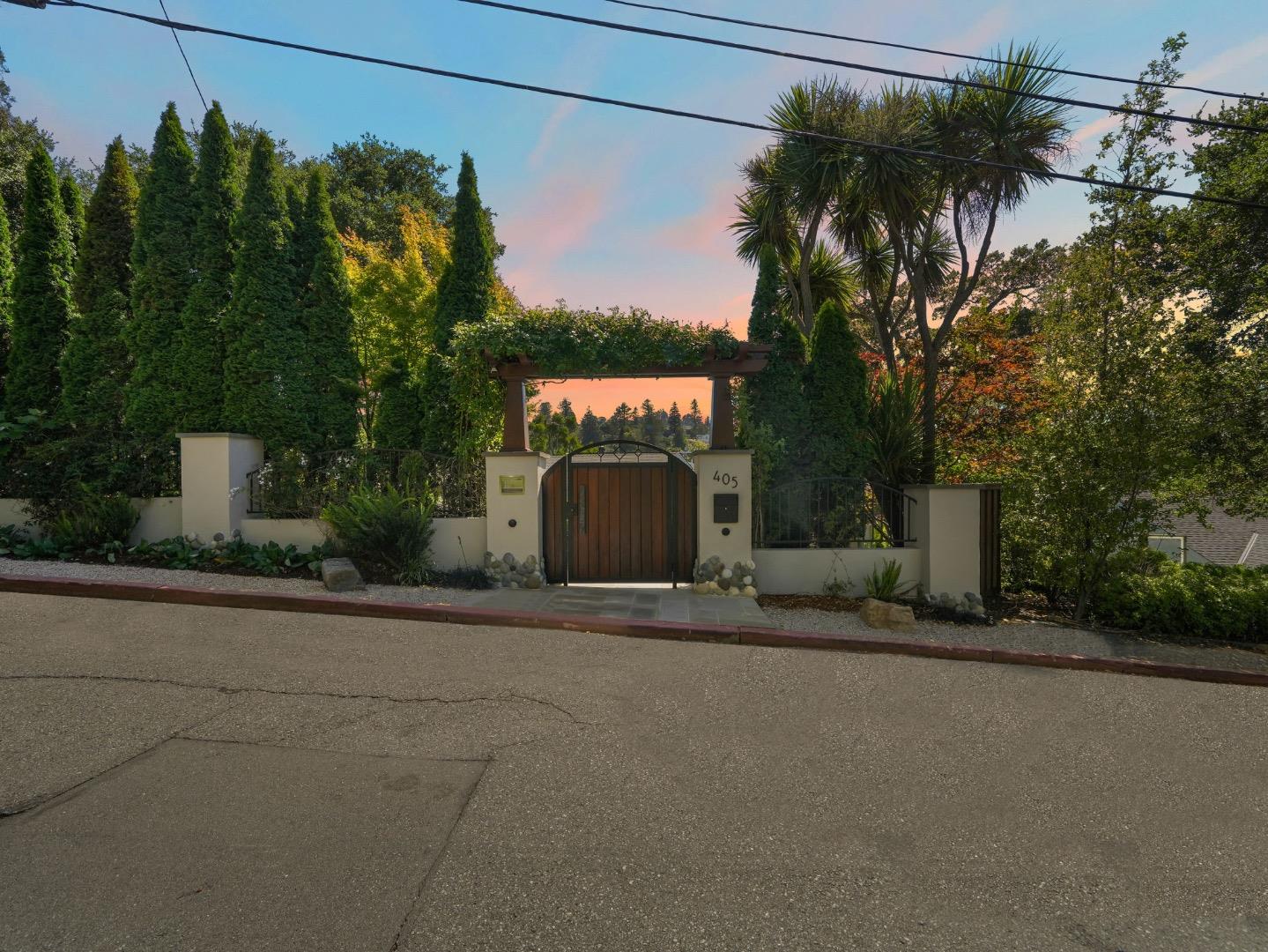 405 Glendale Road San Mateo, CA 94402 - Photo 2 of 81