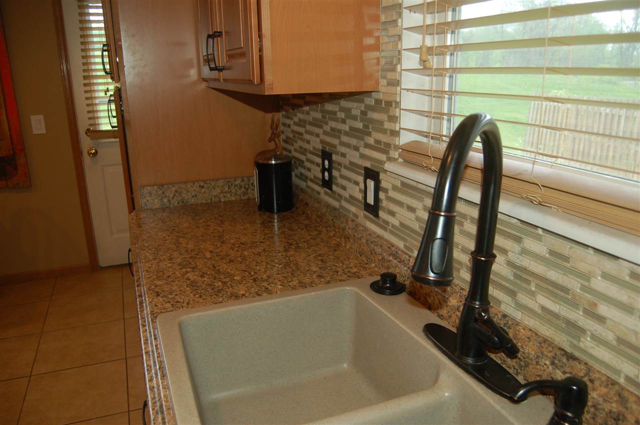 3112 Cedar Ridge Run Fort Wayne, IN 46808 - Photo 11 of 29 Gallery Image 11